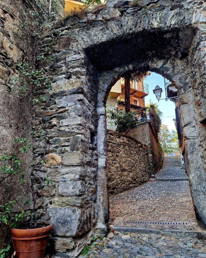 Borgocastello Rezzonico Exterior foto